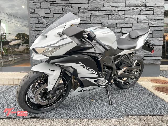 カワサキ Ninja ZX－4R SE 2025年 クイック