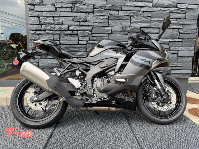 Ｎｉｎｊａ　ＺＸ−４Ｒ　ＳＥ　クイックシフター　トラコン　スライダー　スモークスクリーン