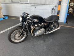 ＴＲＩＵＭＰＨ　スラクストン　カフェレーサーカスタム