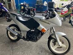 カワサキ　ＧＰＺ２５０Ｒ　水冷ＤＯＨＣ２気筒エンジン　４５ＰＳ