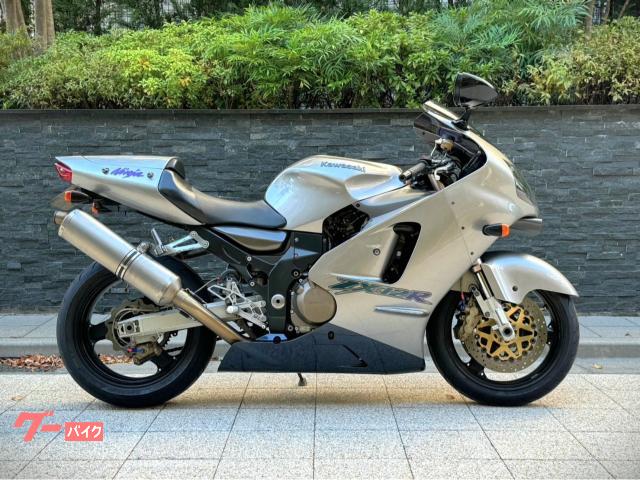 カワサキ Ｎｉｎｊａ ＺＸ－１２Ｒ 初期モデル マレーシアフルパワー 