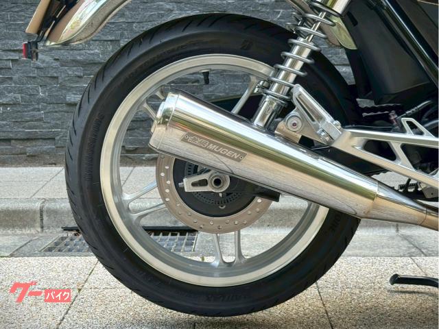 ホンダCB1100 無限　スリップオンマフラー 限定30本！CB1100用無限スリップオンマフラー！ - Shiba