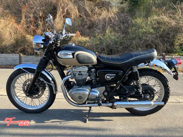 カワサキ W650／2002年モデル／黒金カラー／ウィンカー