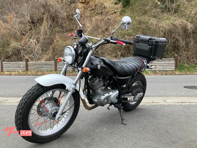 【スズキ　バンバン200 リアボックス社外マフラー付き　好調　セル一発 スズキ バンバン200／2003年モデル／社外マフラー／リア