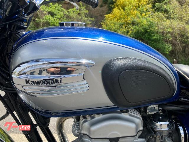 カワサキ W650／2008年モデル／青銀カラー／純正リアキャリア