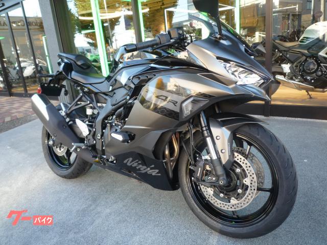 ブラック＆グレーご購入 カワサキ Ninja ZX－4R SE MY2026 メタリックマット