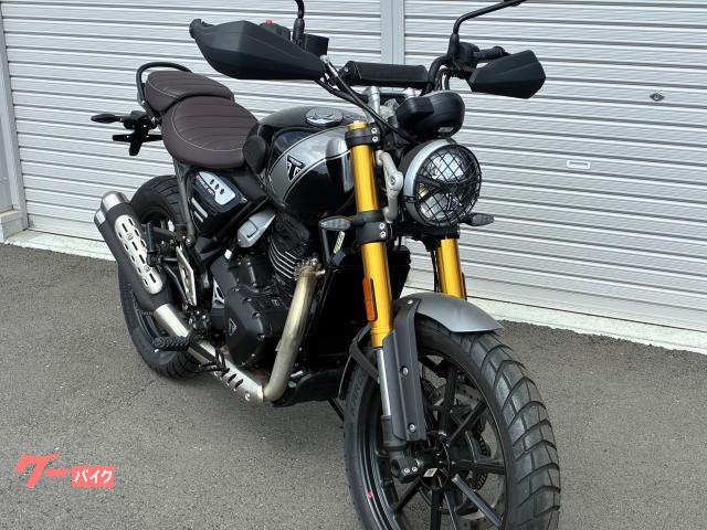 TRIUMPH スクランブラー400X オリジナルローシート 登録