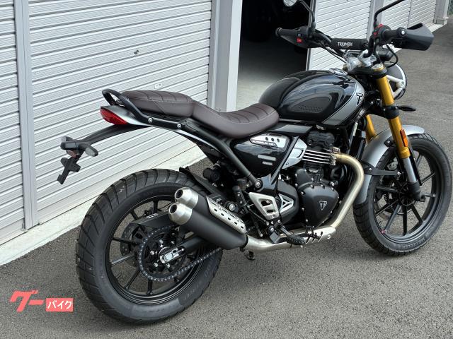 TRIUMPH スクランブラー400X オリジナルローシート 登録