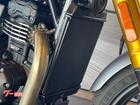 スピード400 カスピアンブルー 水冷単気筒 40PS スリップアシストクラッチ シート790mm USB Type－Cポート付