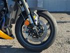 ストリートトリプル765RS コスミックイエロー