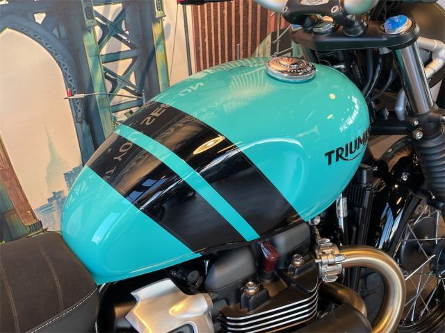 スクランブラー900