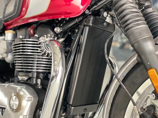 ボンネビルT120 エルヴィスプレスリーリミテッドエディション