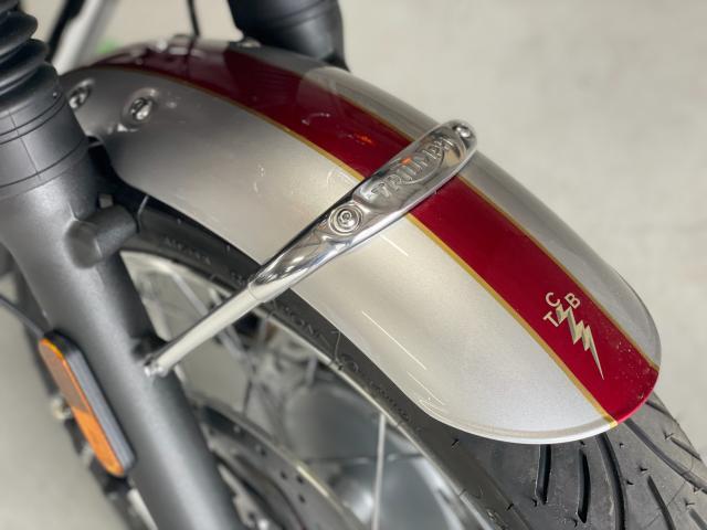 ボンネビルT120エルヴィスプレスリーリミテッドエディション クロームドレッサーバー付