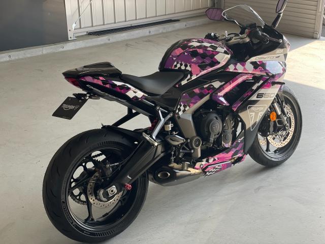 デイトナ660SKDA アクセサリー付 3ライディングモード シート高810mm 95PS