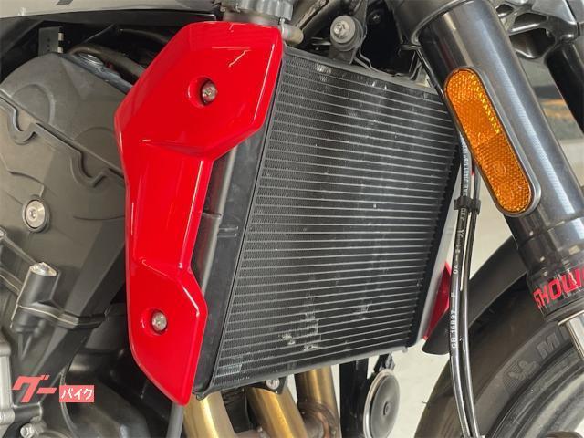 トライデント660 登録済未使用車両 シフトアシスト スリップアシストクラッチ TFTディスプレイ