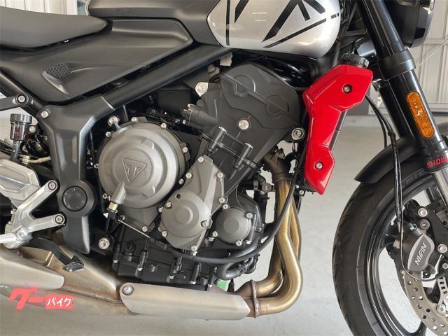トライデント660 登録済未使用車両 シフトアシスト スリップアシストクラッチ TFTディスプレイ