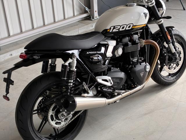 スピードツイン1200 マルゾッキ CAFE RACER SEAT 登録済み未使用車