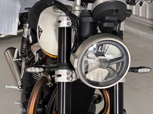 スピードツイン1200 マルゾッキ CAFE RACER SEAT 登録済み未使用車