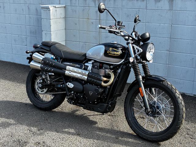 スクランブラー900 ICONエディション