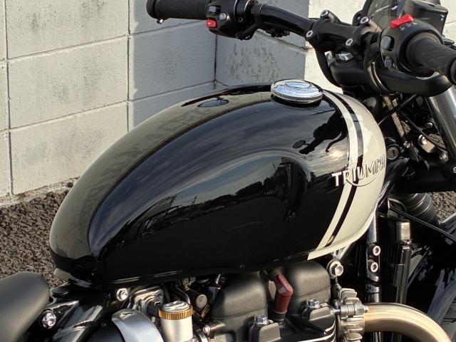 ボンネビル ボバー