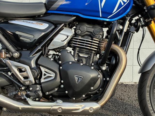 スピード400 アッパーエンジンバー付 カスピアンブルー