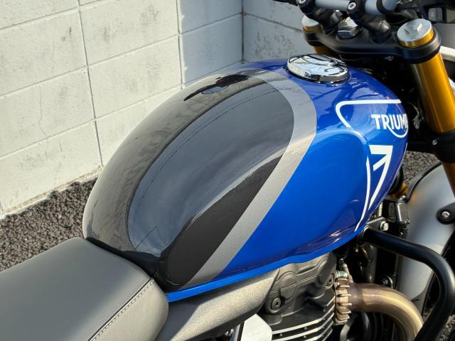 スピード400 アッパーエンジンバー付 カスピアンブルー