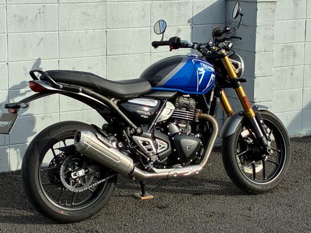 スピード400 カスピアンブルー アッパーエンジンバー付