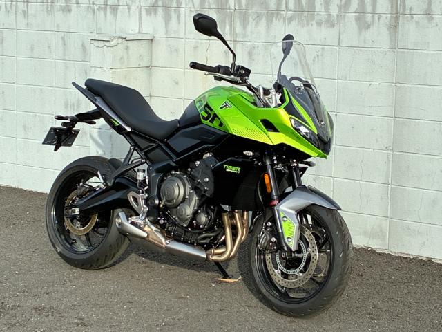 タイガースポーツ660 ルーレットグリーン 安心のローシート