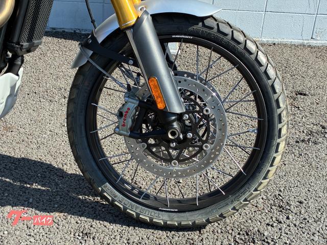 スクランブラー1200XE