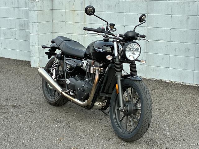 ストリートツイン ETC USB StreetTwin