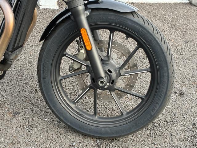 ストリートツイン ETC USB StreetTwin