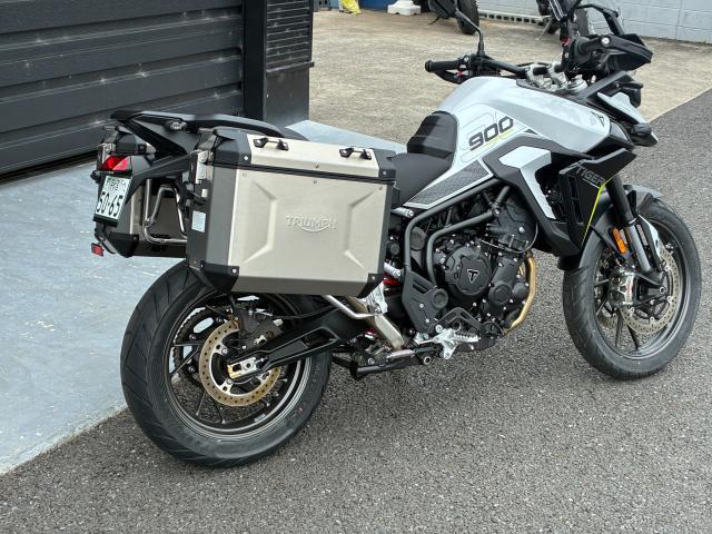タイガー900GT PRO サイドパニア付