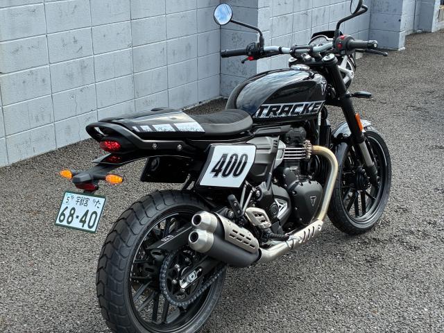 トラッカー400