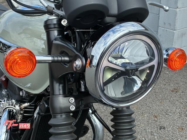 ボンネビルT120