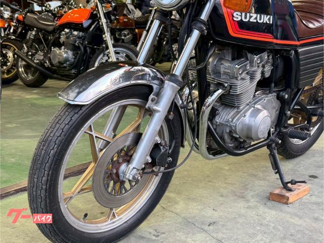 スズキ GSX250E ザリ 川口シート タックロール 新品 スズキ GSX250E ザリ 川口シート タックロール 新品