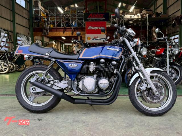 ＺＥＰＨＹＲ７５０ＮＥＷペイント　７５０ＦＸ仕様外装新品　新品シート　新品マフラー　新品ウインカー