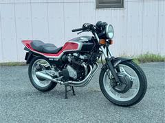 ホンダ　ＣＢＸ５５０Ｆ　ＣＢＸ４００Ｆ２型カラー　外装リペイント