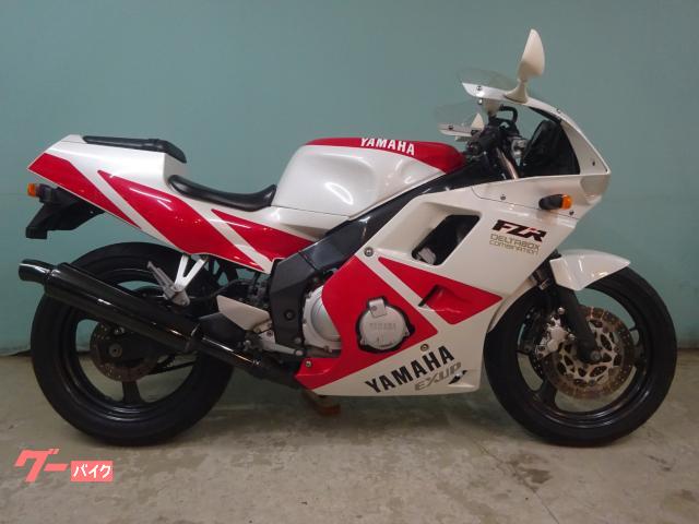 ヤマハ FZR250R 3LN5型 4ストローク4気筒 キャブレター車