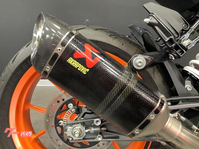 ＫＴＭ １２５デューク ２０２１年モデル フェンダーレス 純正ＯＰアクラポビッチマフラー ブレーキフルードキャップ装備｜ＫＴＭ 小山｜新車・中古バイクなら【グーバイク】