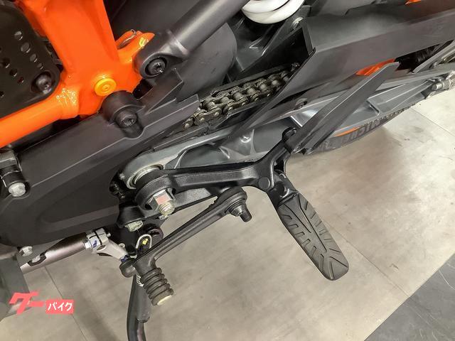 ＫＴＭ １２５デューク ２０２１年モデル フェンダーレス 純正ＯＰアクラポビッチマフラー ブレーキフルードキャップ装備｜ＫＴＭ 小山｜新車・中古バイクなら【グーバイク】