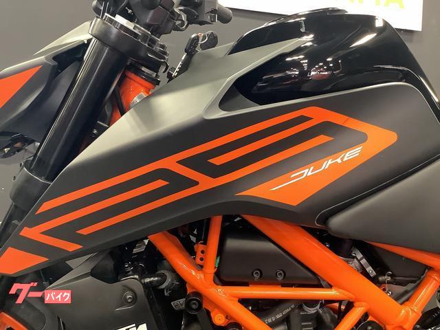 ＫＴＭ １２５デューク ２０２１年モデル フェンダーレス 純正ＯＰアクラポビッチマフラー ブレーキフルードキャップ装備｜ＫＴＭ 小山｜新車・中古バイクなら【グーバイク】