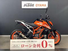 ＫＴＭ　３９０デューク　ローダウン　フェンダーレス　エンジンガード　ヘルメットホルダー　純正ＯＰフルードキャップ　ＵＳＢ電源装備