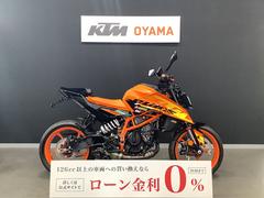 ＫＴＭ　３９０デューク　現行モデル　フェンダーレス　クイックシフター＋　純正ＯＰアクラポビッチマフラー　ウインカー　デカールキット等多数