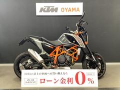 ＫＴＭ　６９０デューク　アルミトリプル　スクリーン　エンジンガード　ステアリングダンパー　クラッチレバー　アクスルスライダー装備多数