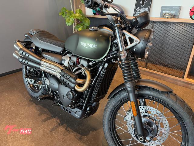 TRIUMPH スクランブラー900 マットカーキ 2025年