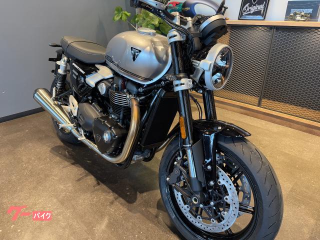 トライアンフ　スピードツイン　純正サスペンション トライアンフ SPEED TWIN 1200 サスペンションを探す(1
