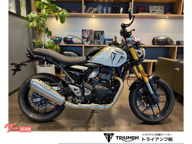 スピード４００　新色パールメタリックホワイト／ファントムブラック　フルＬＥＤ・倒立フォーク・バーエンドミラー・ＵＳＢ給電ソケット