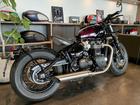 ボンネビル ボバー 限定モデル ステルスエディション サファイアパープル ブレンボキャリパー クルーズコントロール LEDライト付