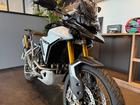 タイガー900ラリー PRO クイックシフター ブレンボキャリパー フォグランプ エンジンガード サンプガード 走行モード切り替え