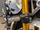 スクランブラー400XC 新型車 スポ―クホイール スクリーン ハイマッドガード ロアエンジンガード サンプガード